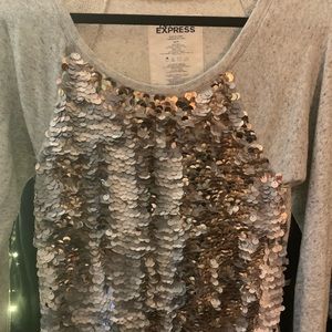 🦉SALE 3/$33 or 5/$50 white & gold flipping sequin